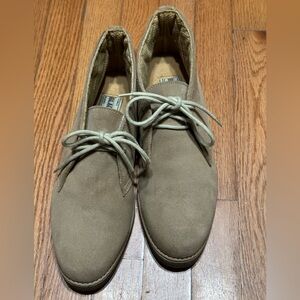 Blackhawk Ankle Lace Up Chukka Boots Men Tan Suede Size 10.